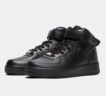 Load image into Gallery viewer, Air Force 1 Mid Trainer Black
